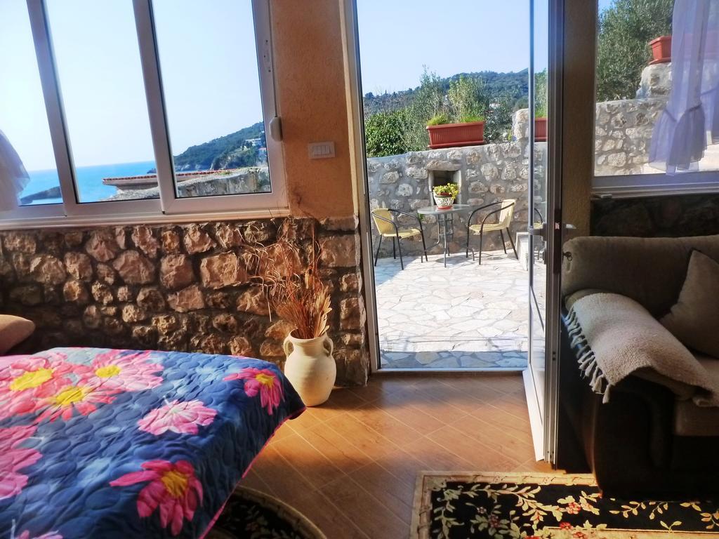 Antigona Old Town Apartment *