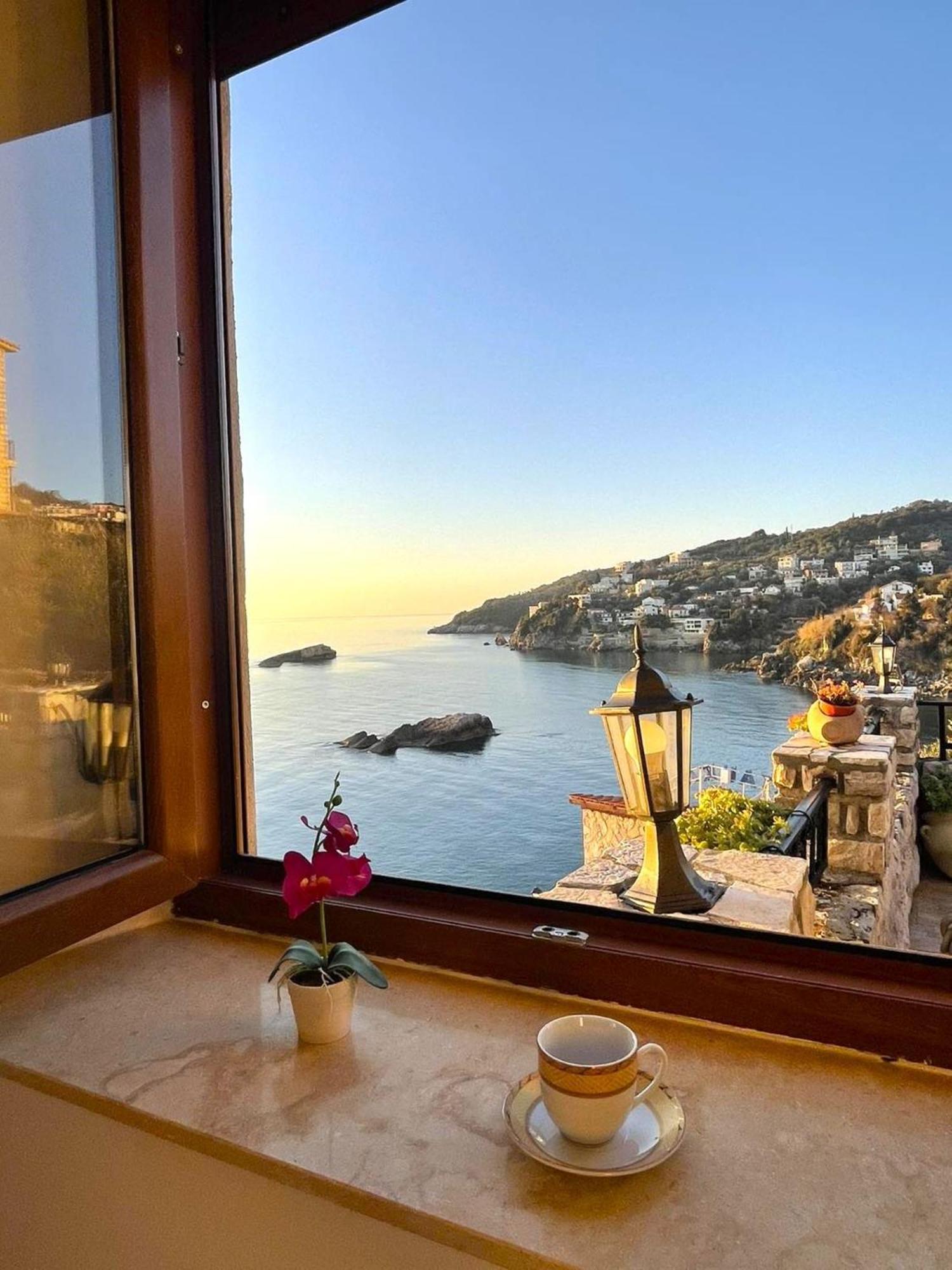 Antigona Old Town Apartment *