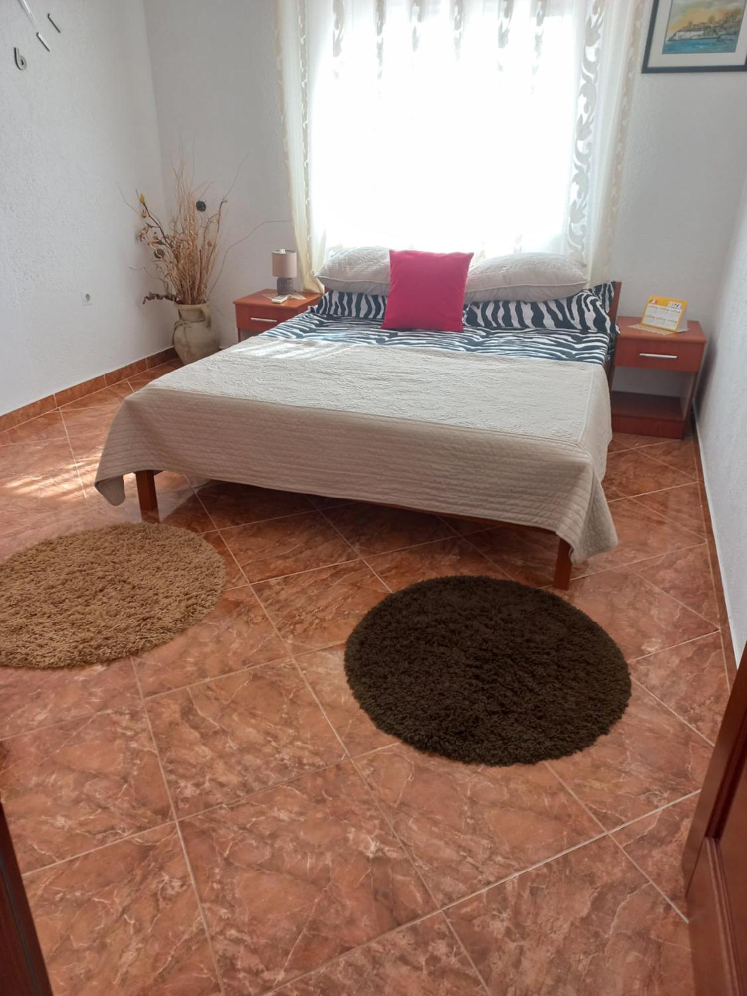 Antigona Old Town Apartment