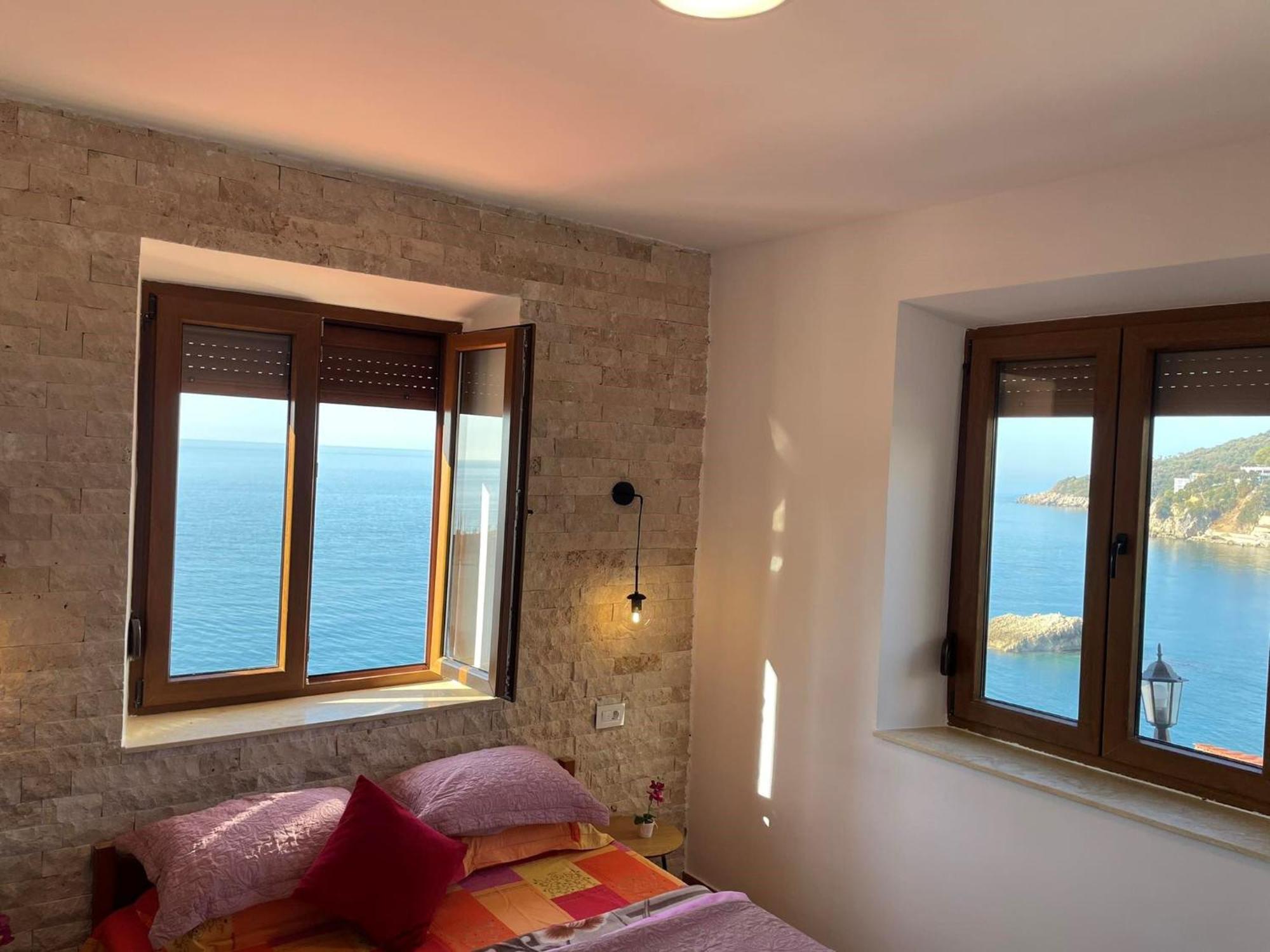 Antigona Old Town Appartement